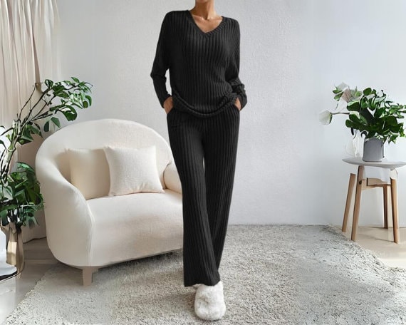 Casual Long Sleeve V-Neck Top and Pants,  Women's Comfy Sport Casual Set, Women's Outwear Winter Lounge Set, Two piece set for women, Set